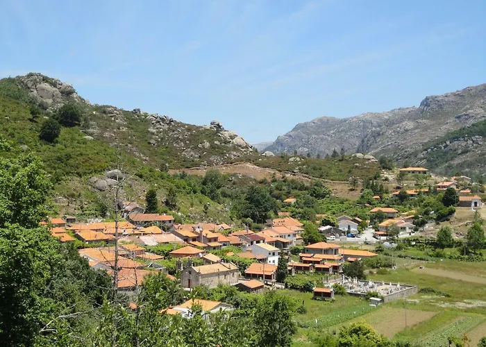 Refugio Da Geira Hébergement de vacances Campo do Geres